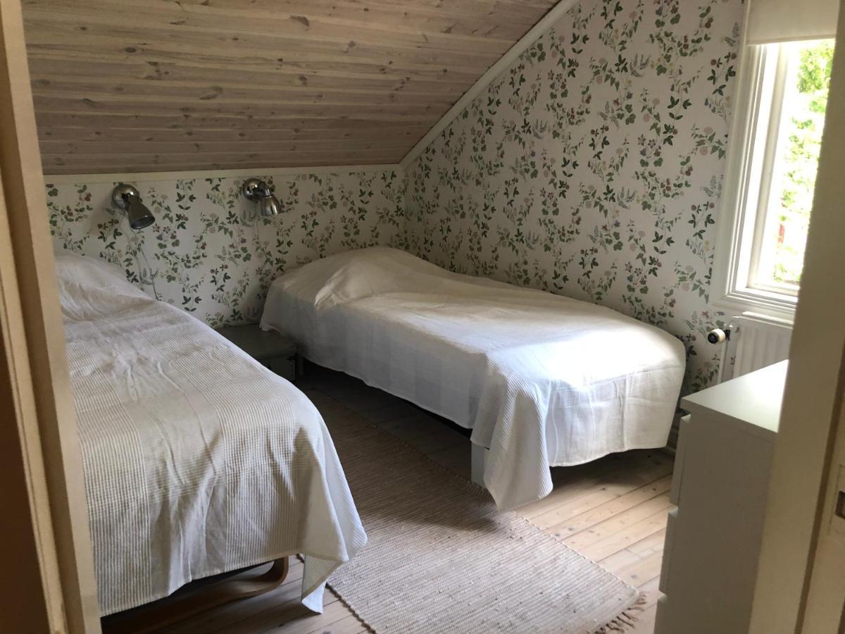 Mysig Lantlig Stuga, Nycklaroer Korsberga Exterior foto